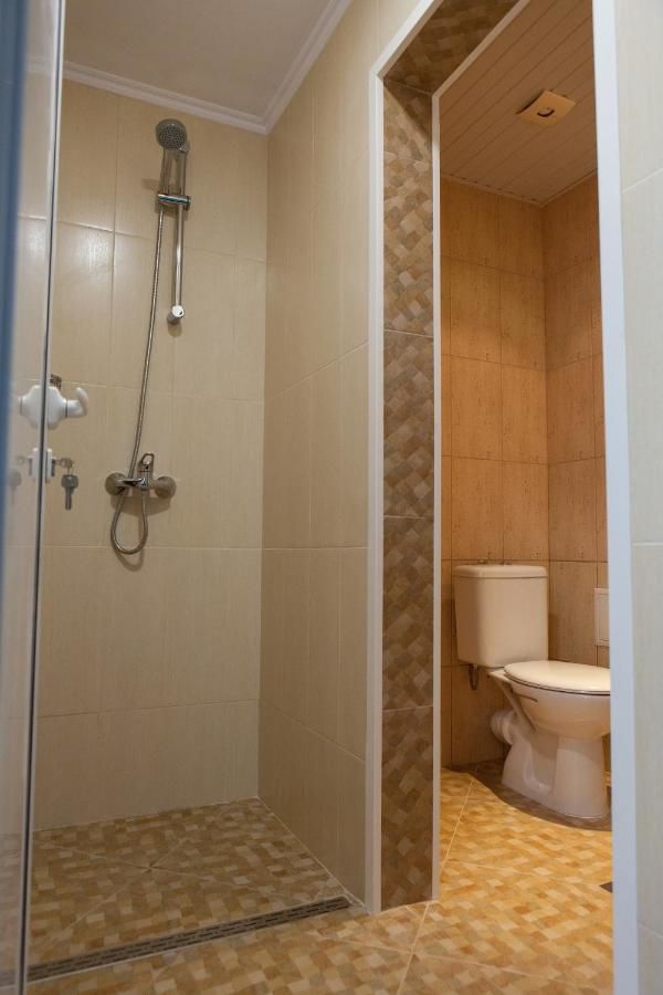 Отель Hotel Opera Plaza former City Mark hotel Варна-12