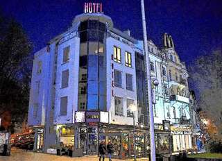 Отель Hotel Opera Plaza former City Mark hotel Варна-5