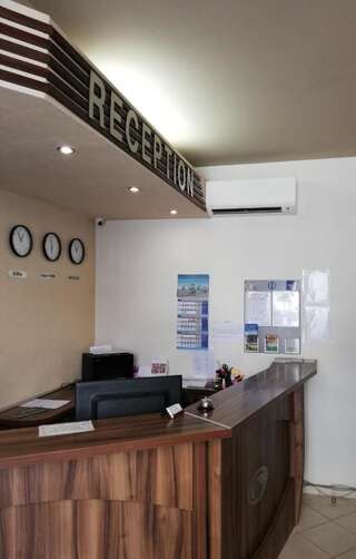 Отель Hotel Opera Plaza former City Mark hotel Варна-6