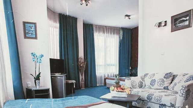 Отель Hotel Opera Plaza former City Mark hotel Варна-27