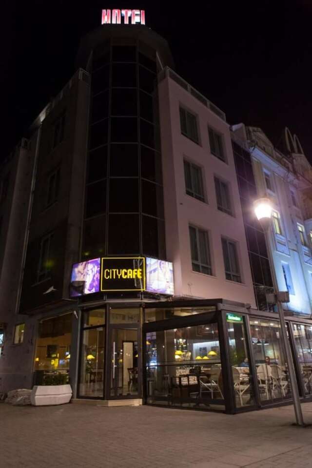 Отель Hotel Opera Plaza former City Mark hotel Варна-6